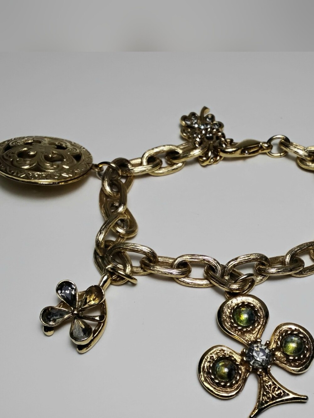 Sweet Romance Gold Tone Clover Charm Bracelet